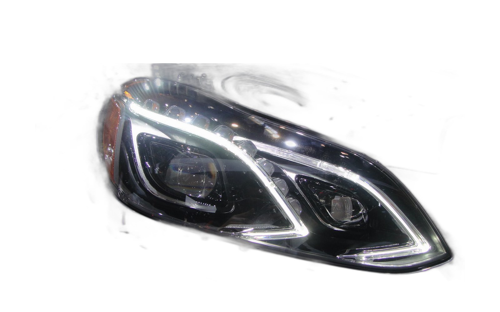 Luxury sedan for weddings and VIP guests